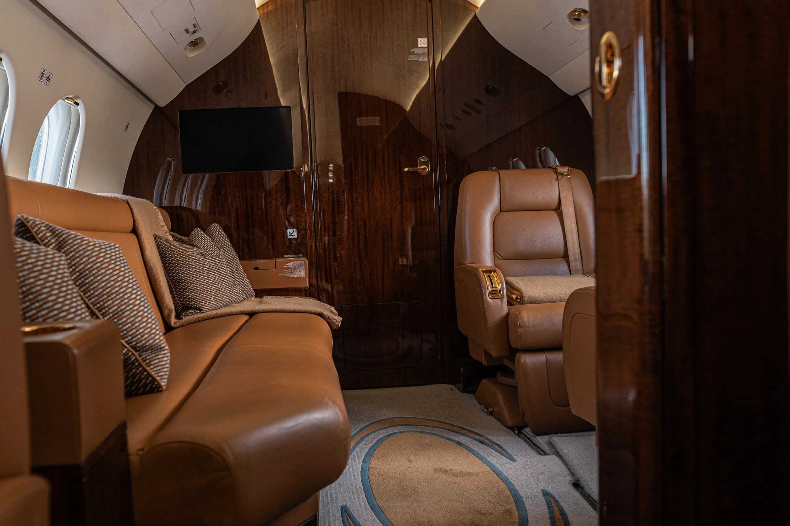 Falcon interieur 1