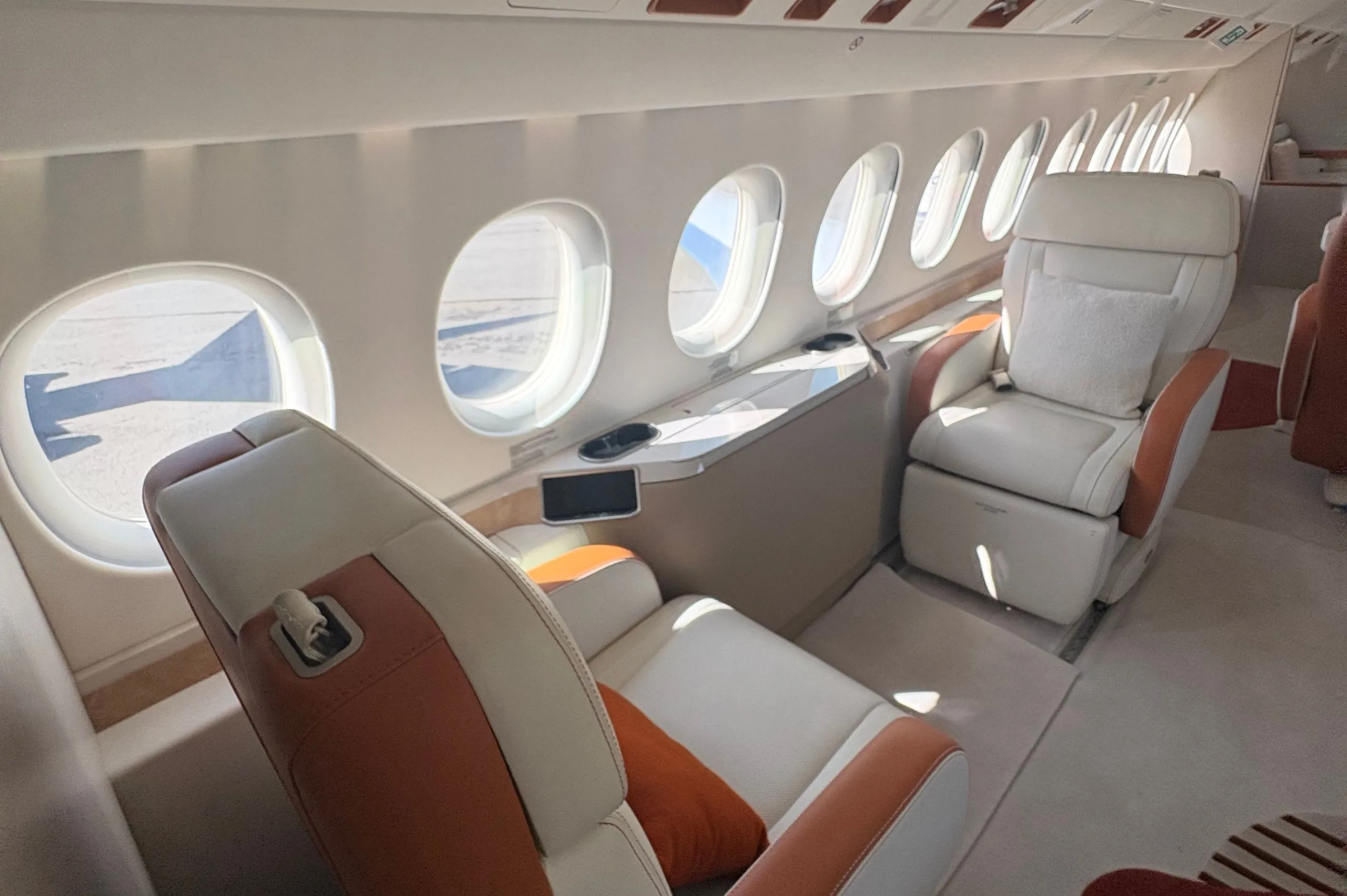 Falcon 8X